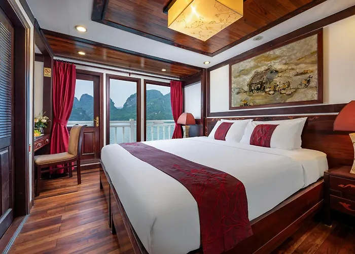 Hotel Indochina Heritage Cruise Ha Long