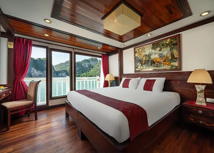 Indochina Heritage Cruise Hotel 5*