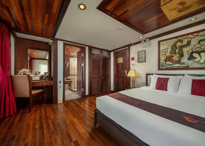 Indochina Heritage Cruise Hotel Ha Long