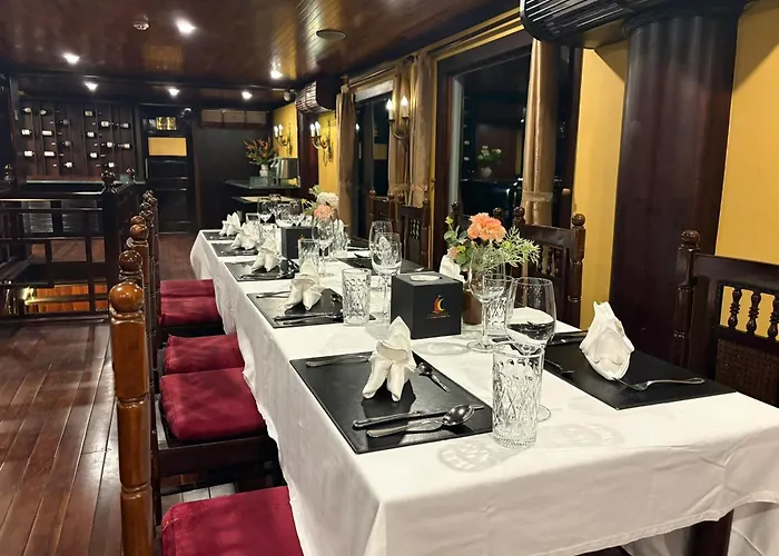 Indochina Heritage Cruise Hotel 5*