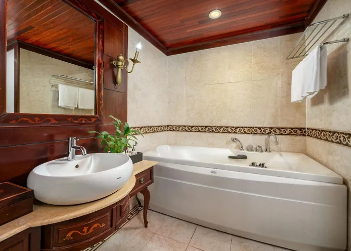 Indochina Heritage Cruise 5*
