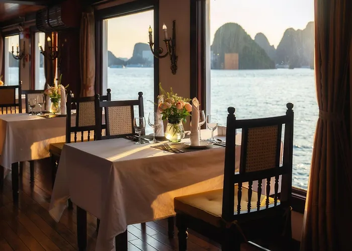 Indochina Heritage Cruise 5* Ha Long
