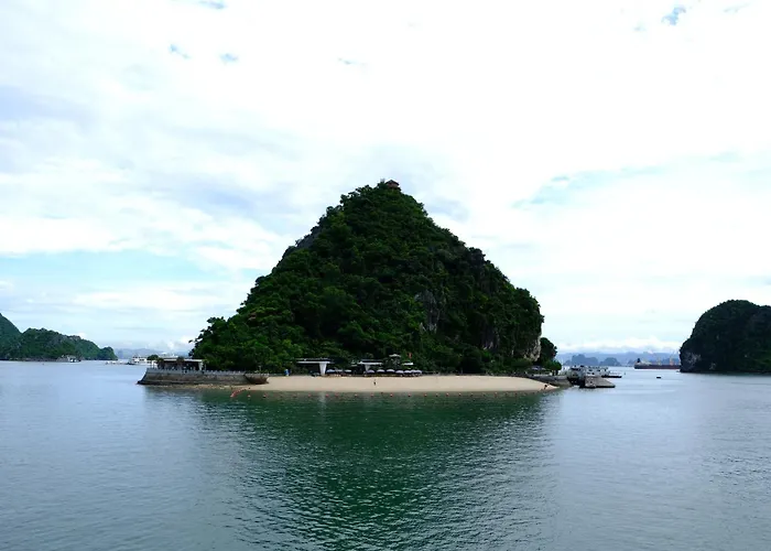 Hotel Indochina Heritage Cruise