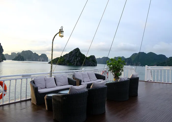 Indochina Heritage Cruise Hotel Ha Long
